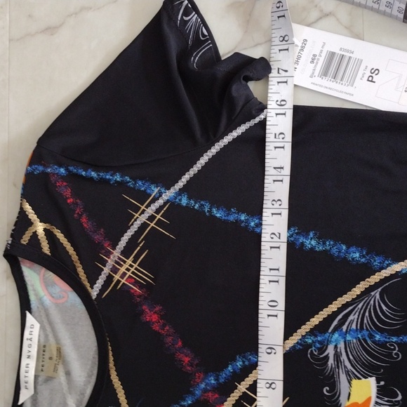 Peter NYGARD Tee shirt. - Picture 5 of 10